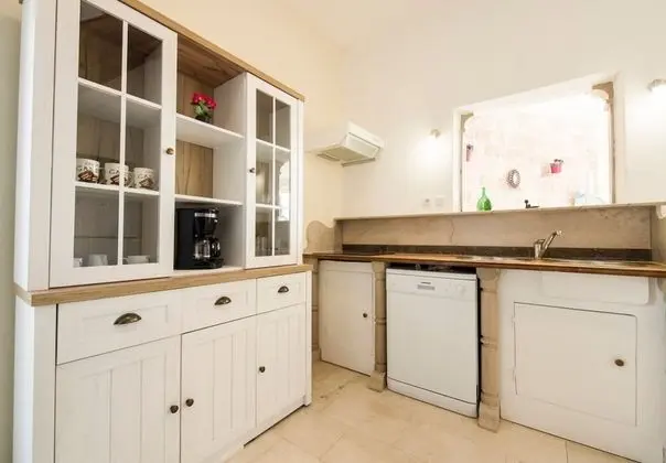 Ev (Jaka 2 - with pool - H(6+2))