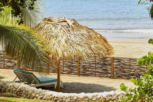 Calabash 2 Bedroom Cottage