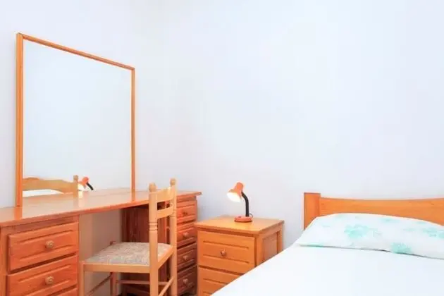 Apart Daire (Jakica - family apartment with garden)