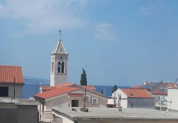 Apart Daire (Jakir - with terrace - A1(4+2))