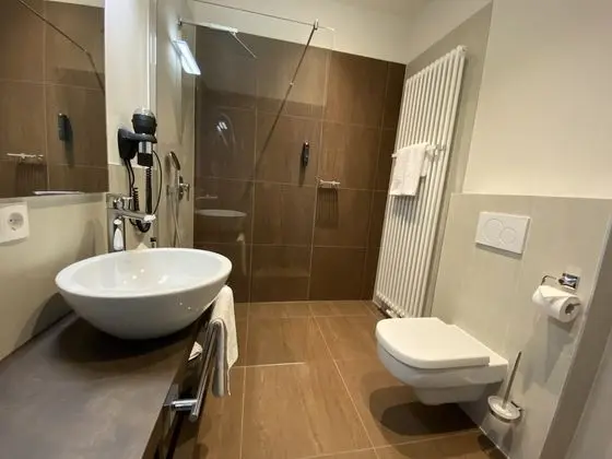 Deluxe Apart Daire, Banyolu/Duşlu