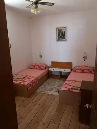 Apart Daire (Jakov - large terrace - A1(4+1))