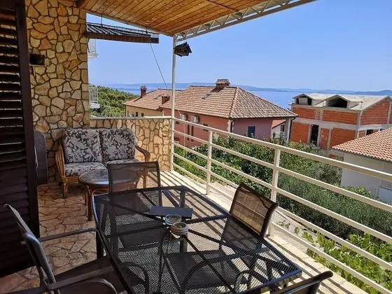 Apart Daire (Jakov - large terrace - A1(4+1))