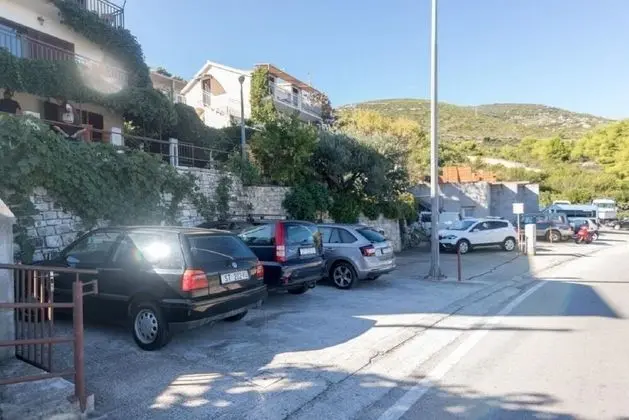 Apart Daire (Jakša - close to the sea & free park)