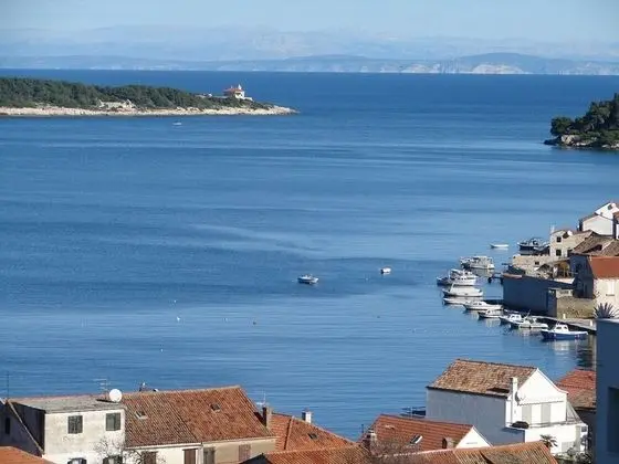 Apart Daire (Jakša - close to the sea & free park)