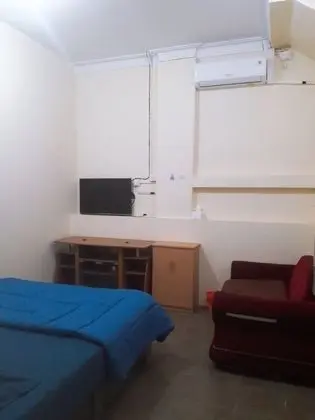 Deluxe + Sofa
