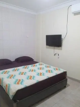 Deluxe + Sofa