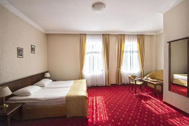 Tek Büyük veya İki Ayrı Yataklı Oda