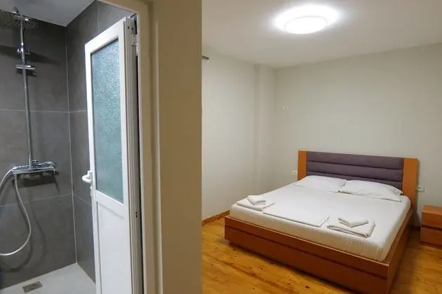 Economy Tek Büyük Yataklı Oda