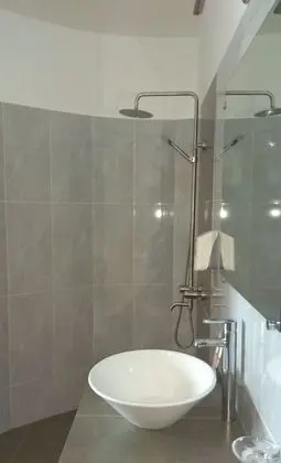 Deluxe Oda, 1 En Büyük (King) Boy Yatak, Sigara İçilmez, Dağ Manzaralı