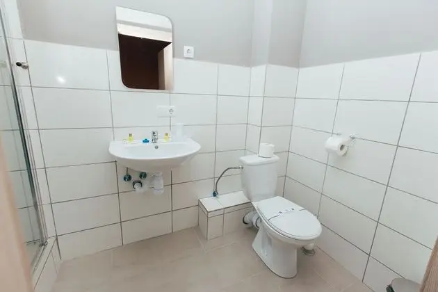 Standard Tek Büyük veya İki Ayrı Yataklı Oda, Balkon