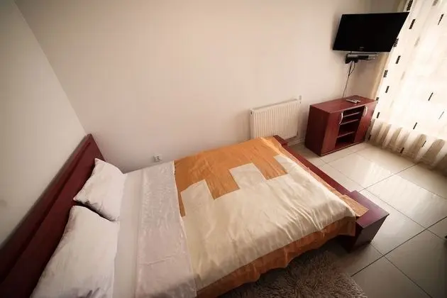 Economy Tek Büyük Yataklı Oda, Ortak Banyo
