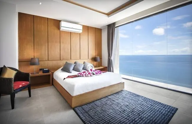 Luxury Villa 3 Bedroom for 6 Pax