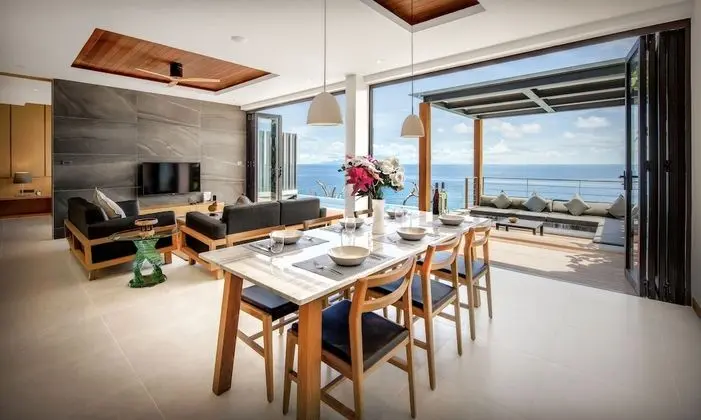 Luxury Villa 3 Bedroom for 6 Pax
