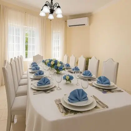 Odada yemek servisi