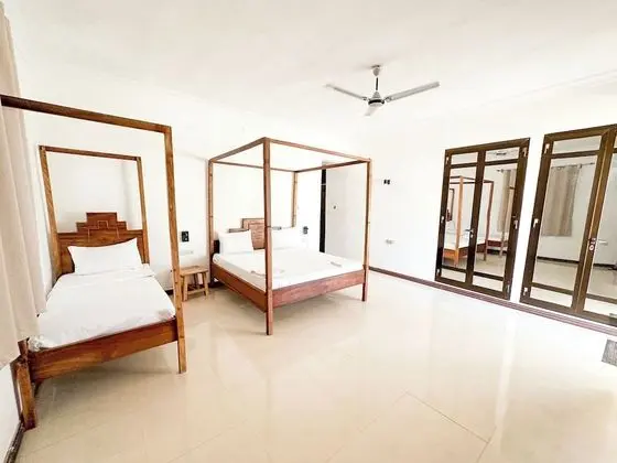 Deluxe Tek Büyük Yataklı Oda, Deniz Manzaralı, Denize Sıfır