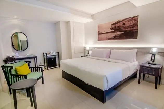 Deluxe Premier Room