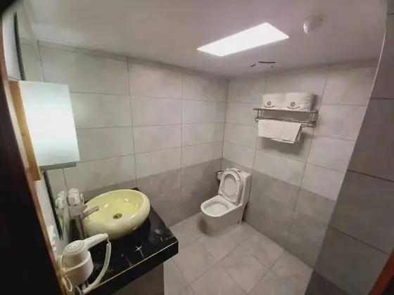 Standard Oda, 1 En Büyük (King) Boy Yatak