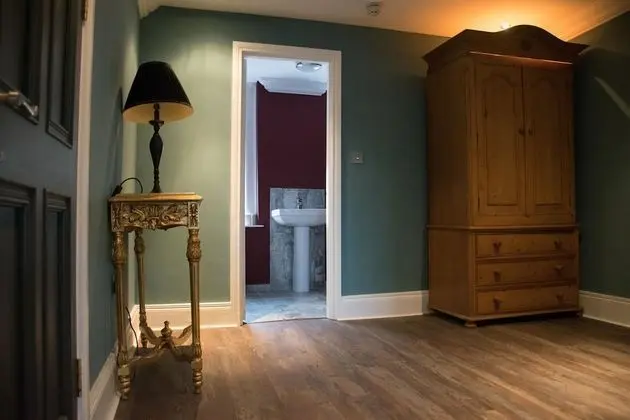 Deluxe Tek Büyük Yataklı Oda, 1 Yatak Odası, Özel Banyo, Şehir Manzaralı