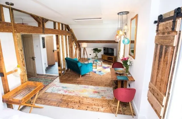 Exclusive Stüdyo, Banyolu/Duşlu, Bahçe Manzaralı (The Rafters)