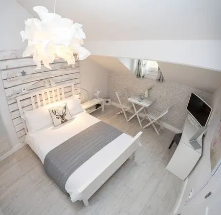Premier Stüdyo, Banyolu/Duşlu, Dağ Manzaralı (Studio 6 - Taffy)