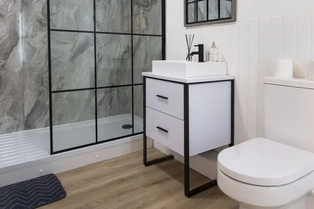 Deluxe Stüdyo, Banyolu/Duşlu (Ianto - Studio 10 )