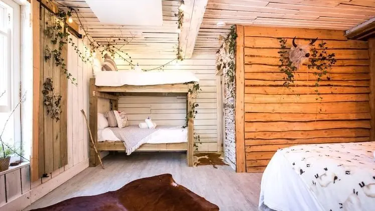 Design Stüdyo, Banyolu/Duşlu (Studio 9 Outiside In )