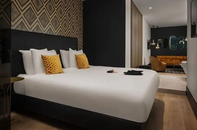 Junior Süit, Şehir Manzaralı