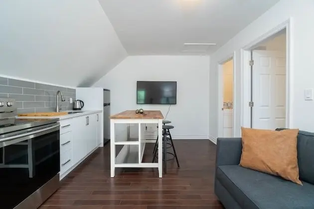 Comfort Sıra Ev, 1 Büyük (Queen) Boy Yatak ve Çekyat, Sigara İçilmez