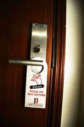 Tek Kişilik Oda, 1 Tek Kişilik Yatak, Sigara İçilmez