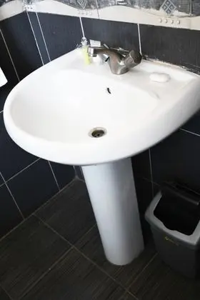 Tek Kişilik Oda, 1 Tek Kişilik Yatak, Sigara İçilmez