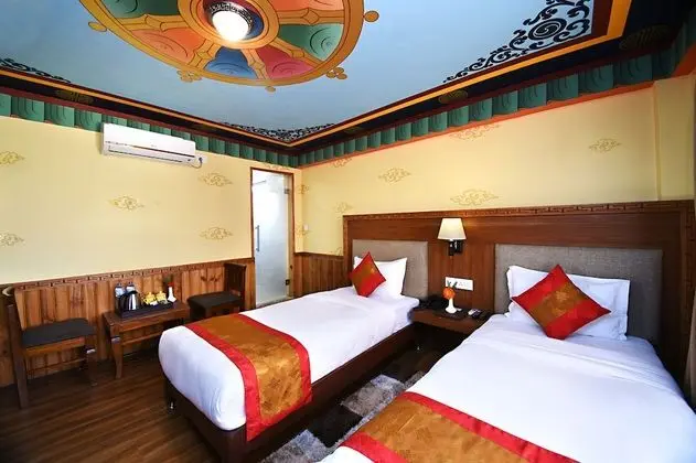 Deluxe Twin Room, 2 Twin Beds (Complimentary Airport Pick-up)