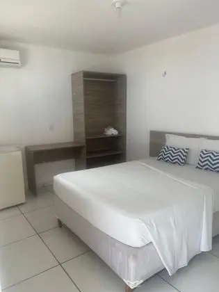 Basic Tek Büyük Yataklı Oda