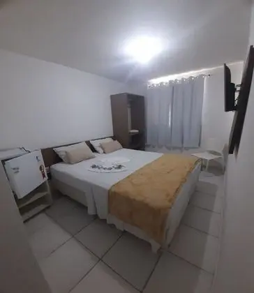 Basic Tek Büyük Yataklı Oda