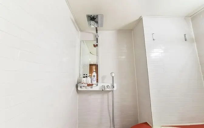 Oda (Deluxe tracking (Random assignment No)