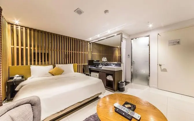 Oda (Standard road maintenance (Random ass)