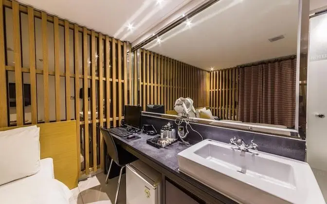 Oda (Standard road maintenance (Random ass)