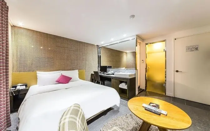 Oda (Standard road maintenance (Random ass)