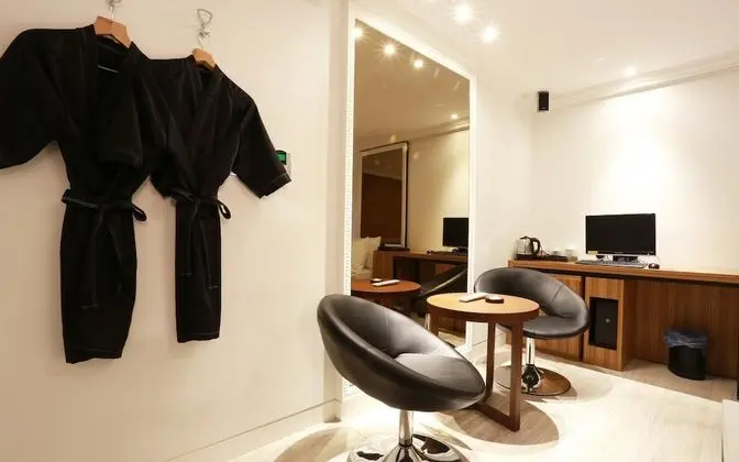 Oda (Standard road maintenance (Random ass)