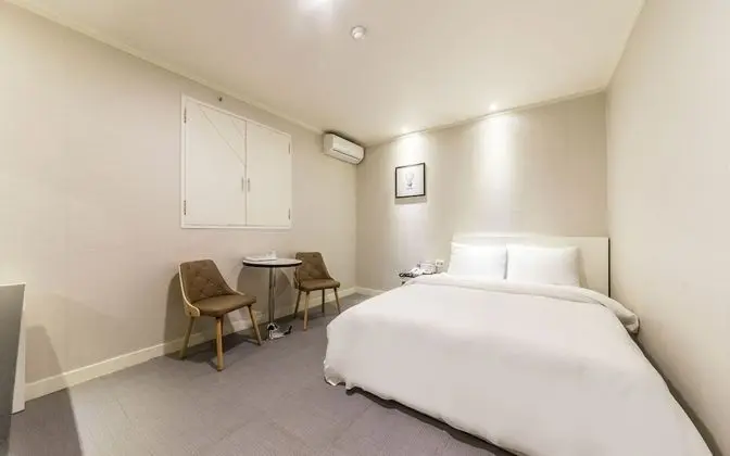 Oda (Premium (electric panel + noiseless r)