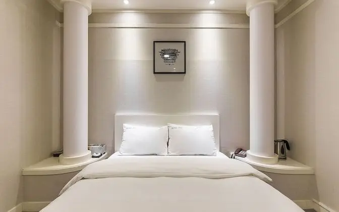 Oda (Premium (electric panel + noiseless r)