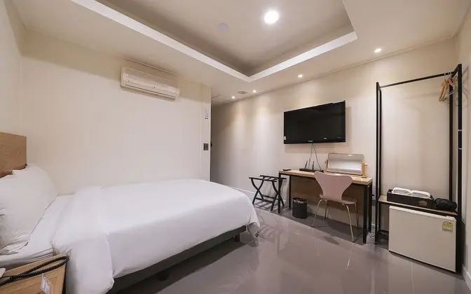 Oda (Standard Double (7:30-9:30 with free )