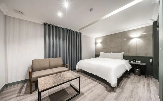 Oda (Semi-special room (styler available N)