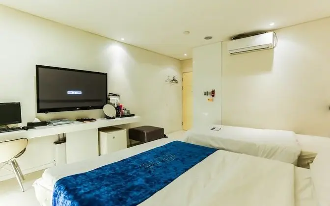 Oda (Twin Room(Non-smoking Room Parking Av)