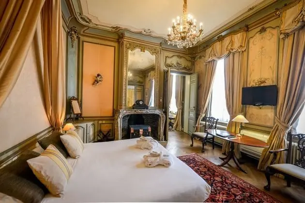 Junior Süit (Triple)