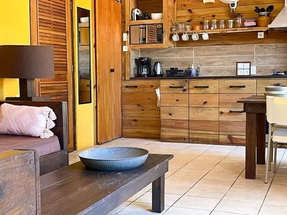 One-bedroom Garden Bungalow