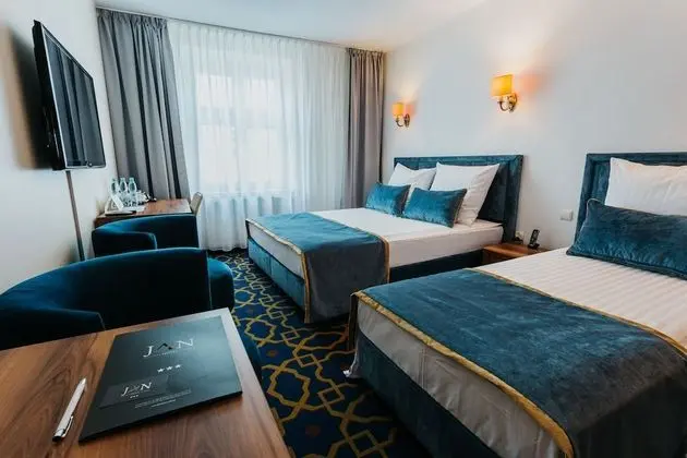 Deluxe Tek Büyük Yataklı Oda