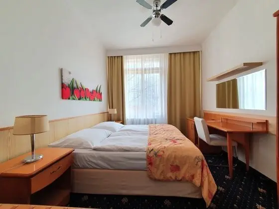 Çift ​​kişilik With Shared Bathroom