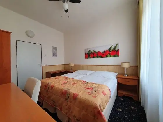 Çift ​​kişilik With Shared Bathroom