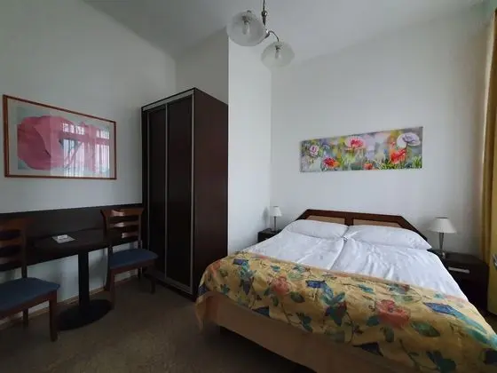 Çift ​​kişilik With Shared Bathroom